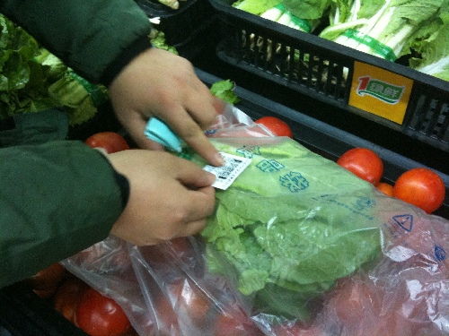 石家莊將全面推廣二維碼追溯平臺 讓食用農產品有了 身份證